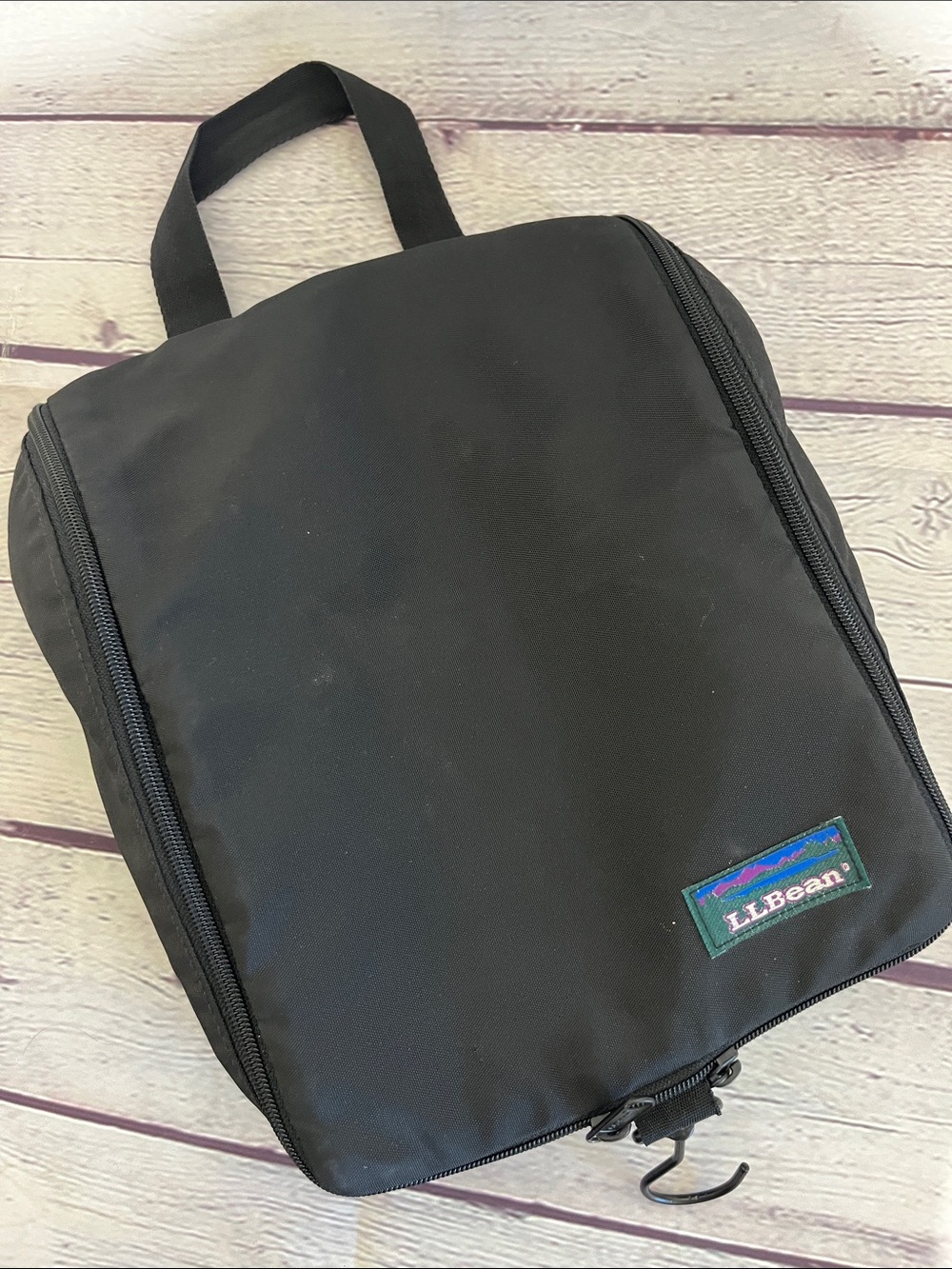 L.L. Bean Black Men’s Zip Travel Dopp Kit
